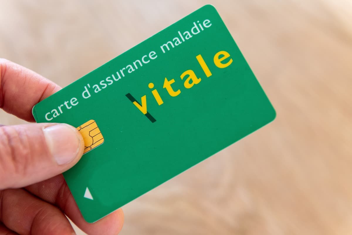 Étrangers : comment obtenir une carte vitale